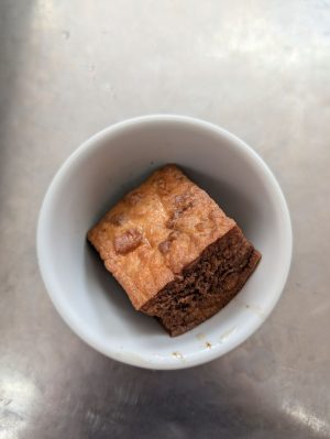 魯四角豆腐（1個）